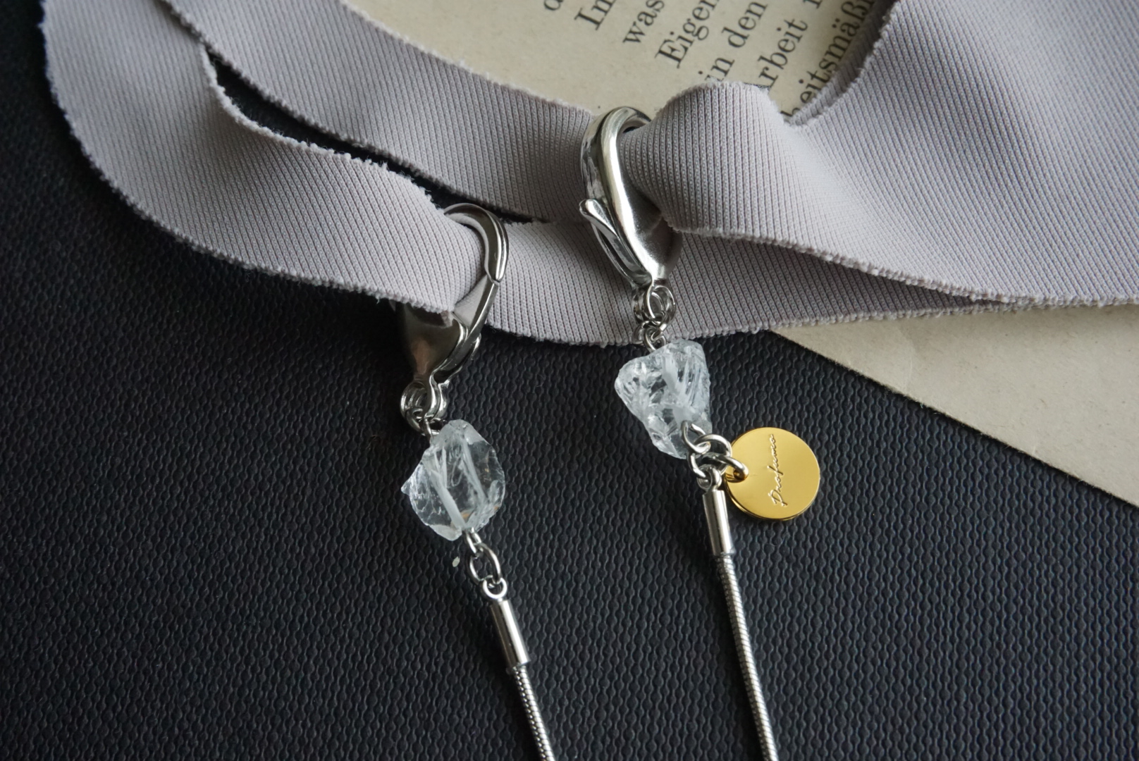 ラフカット天然石 マスクチェーン(シルバー×水晶)の画像3