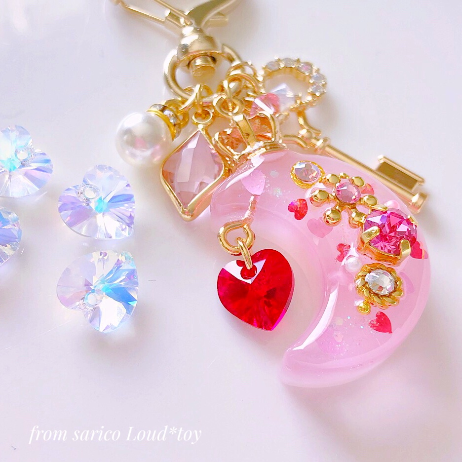 pink magical heart moonチャームの画像3