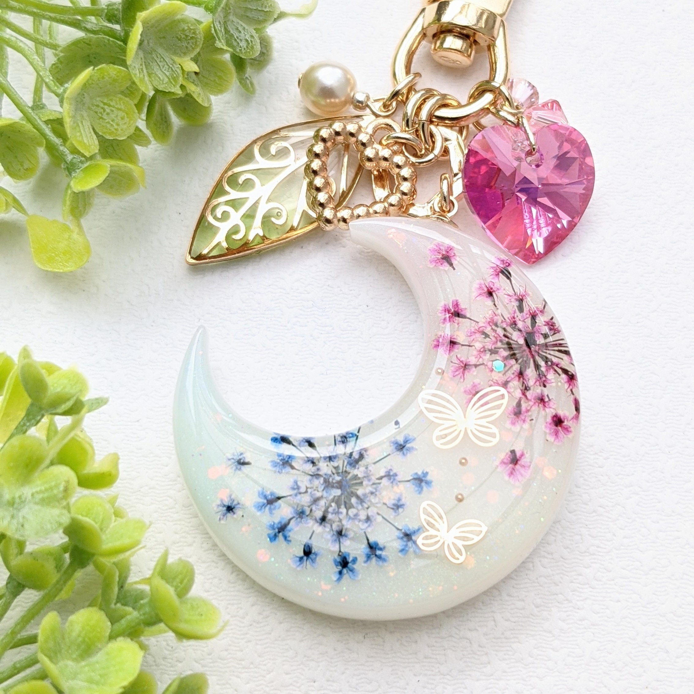 三日月と花火の画像2