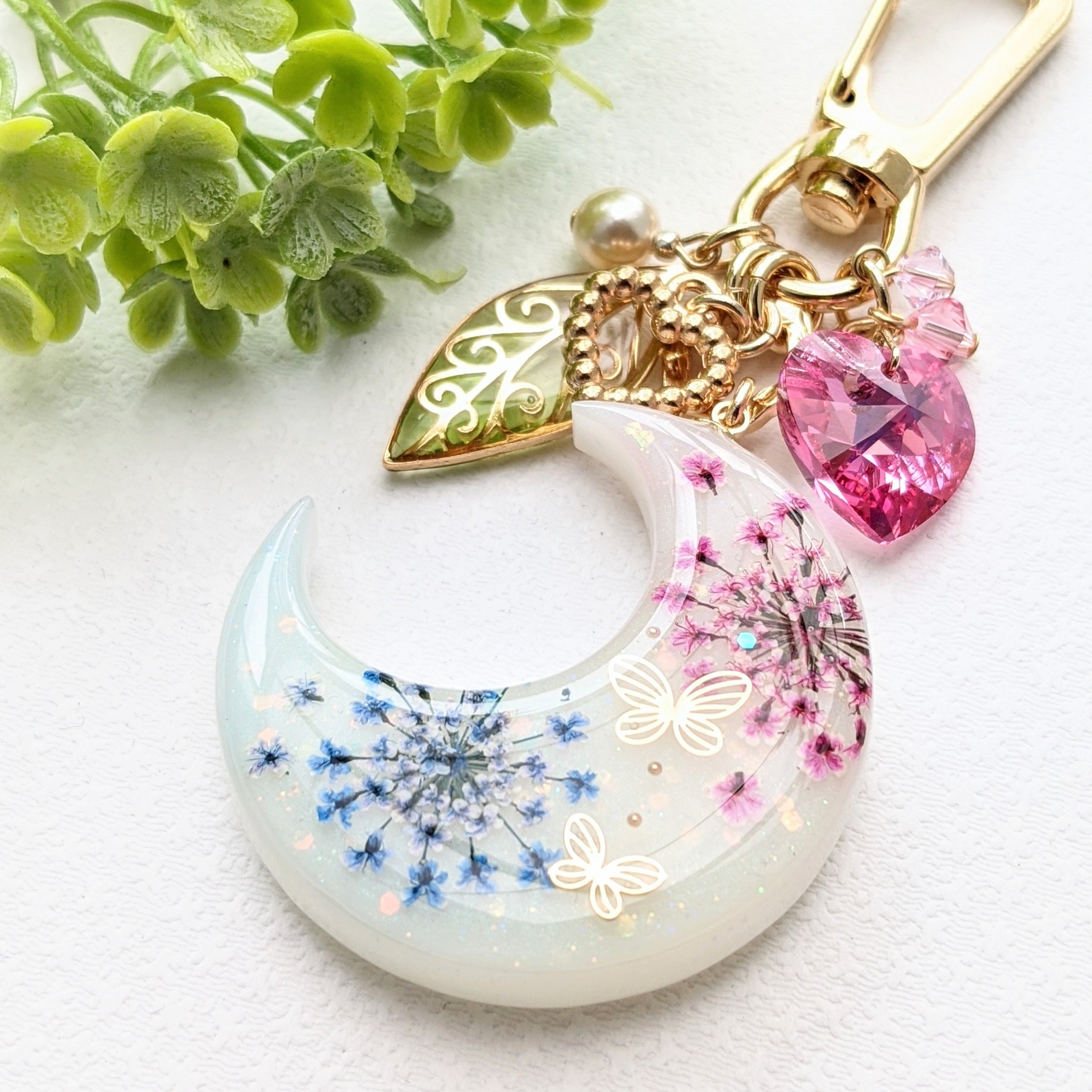 三日月と花火の画像3