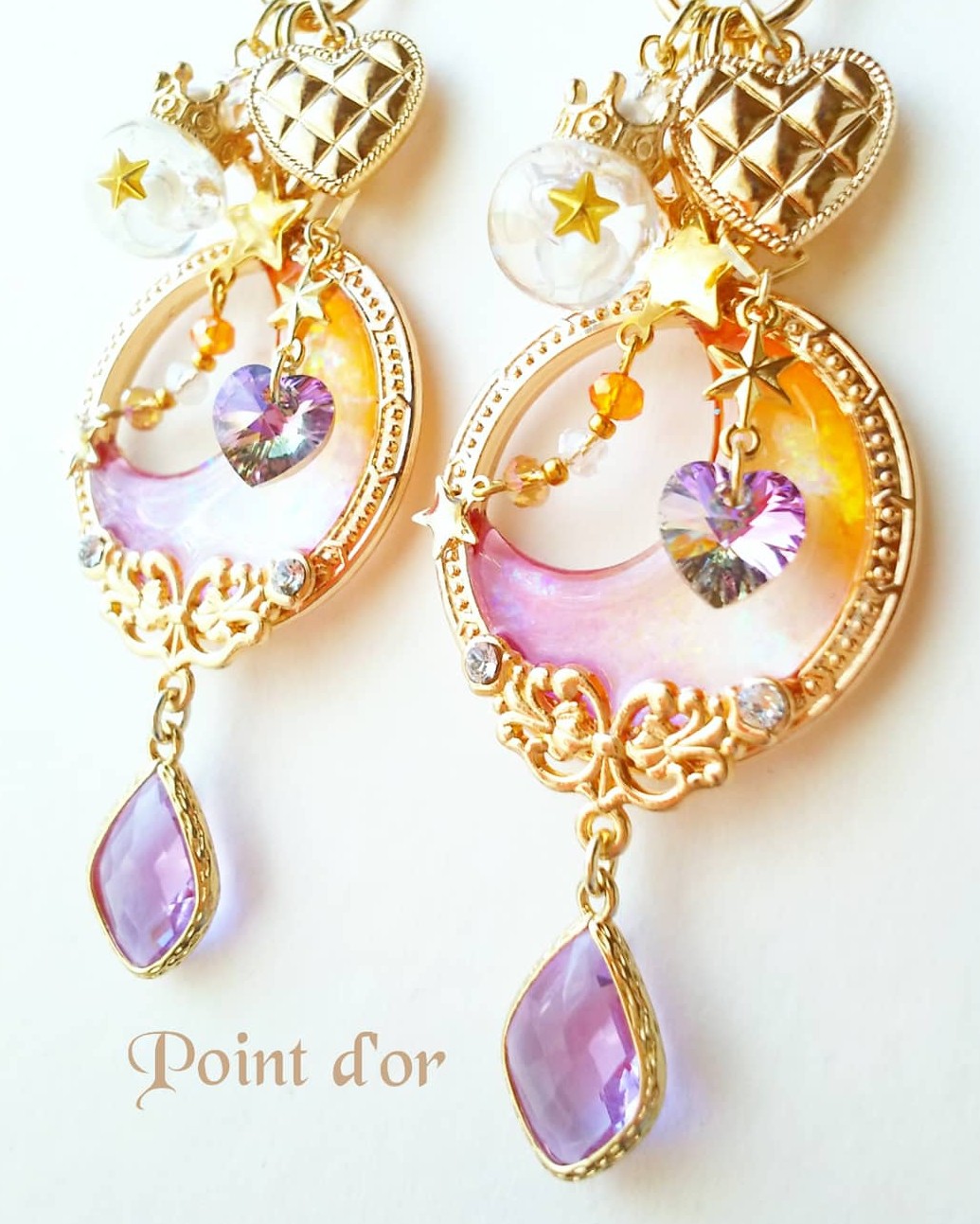 パープルオレンジグラデーションの三日月懐中時計キーホルダーの画像2