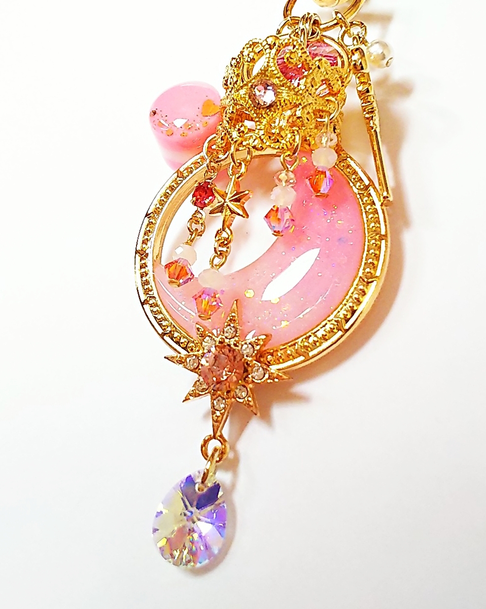 マカロンカラーの三日月シャンデリア（ピンク）の画像2