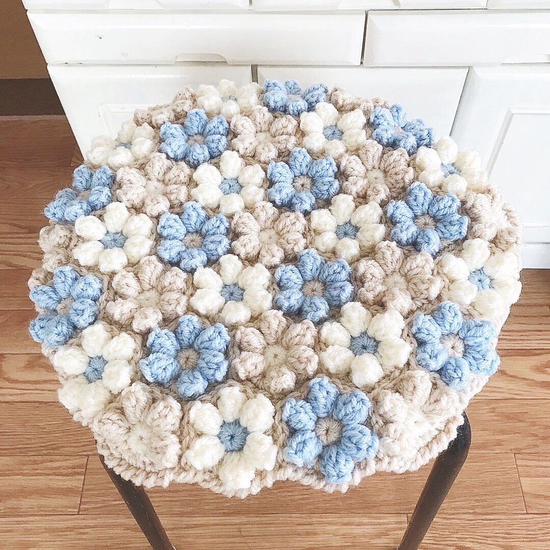 手編みの円座 お花モチーフの画像4