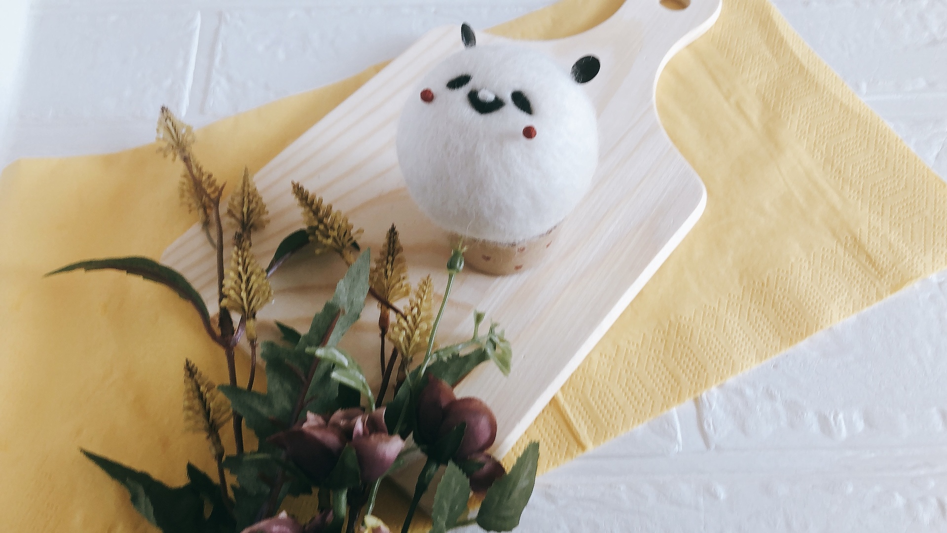 【羊毛フェルトで作る】パンダくんマフィン　ピンクッション|初心者ok！|まち針付きの画像2