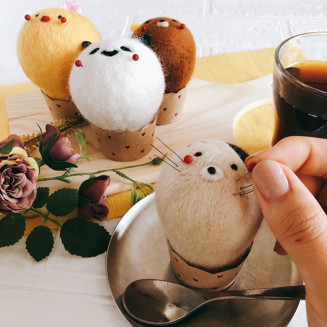【羊毛フェルトで作る】ねこさんマフィン　ピンクッション|初心者ok！|まち針付きの画像3