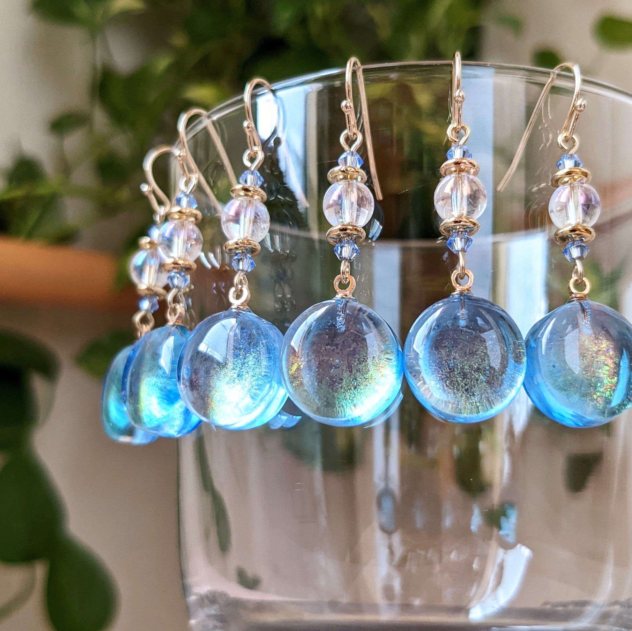 丸玉オーロラ耳飾りの画像2