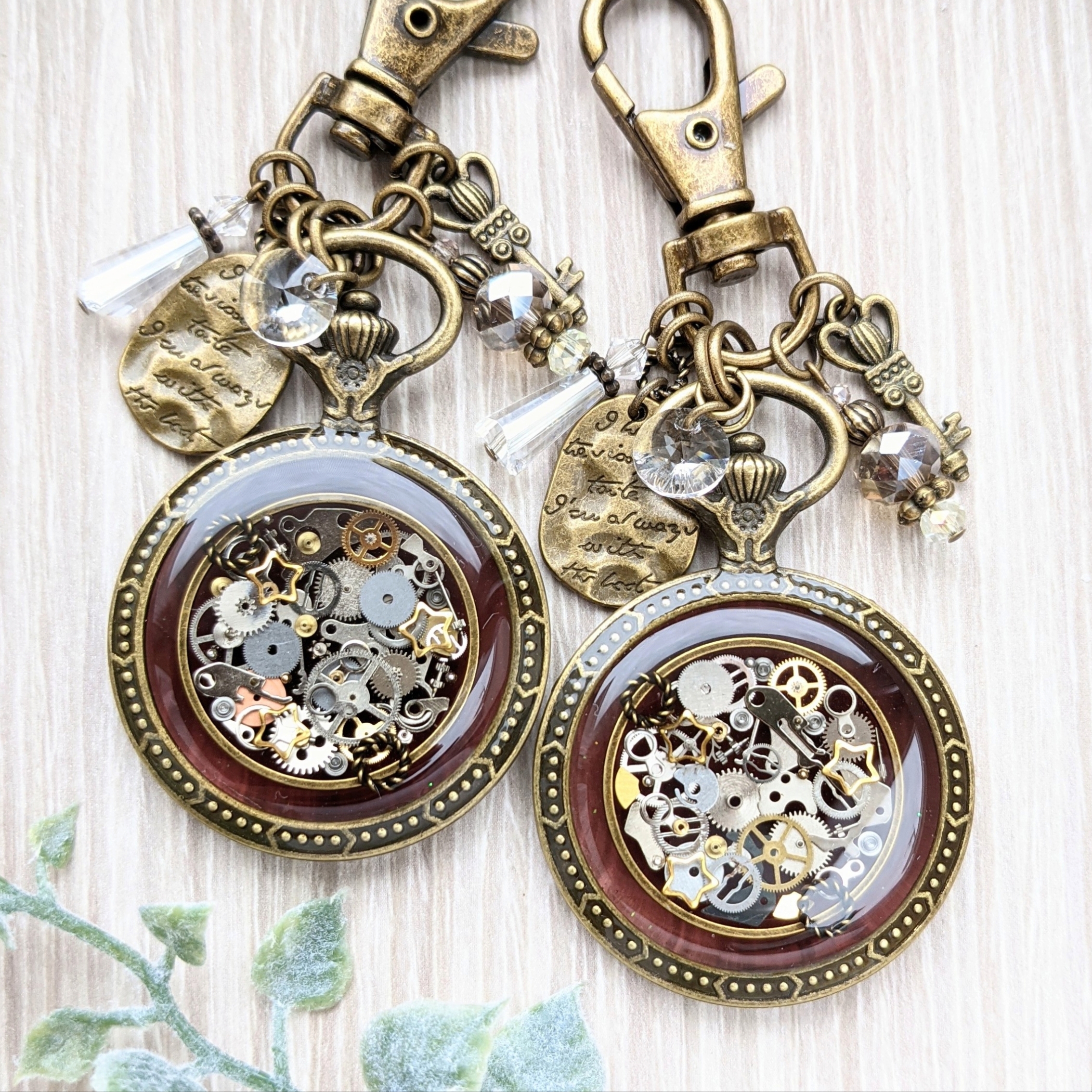 歯車アンティークキーホルダーの画像2