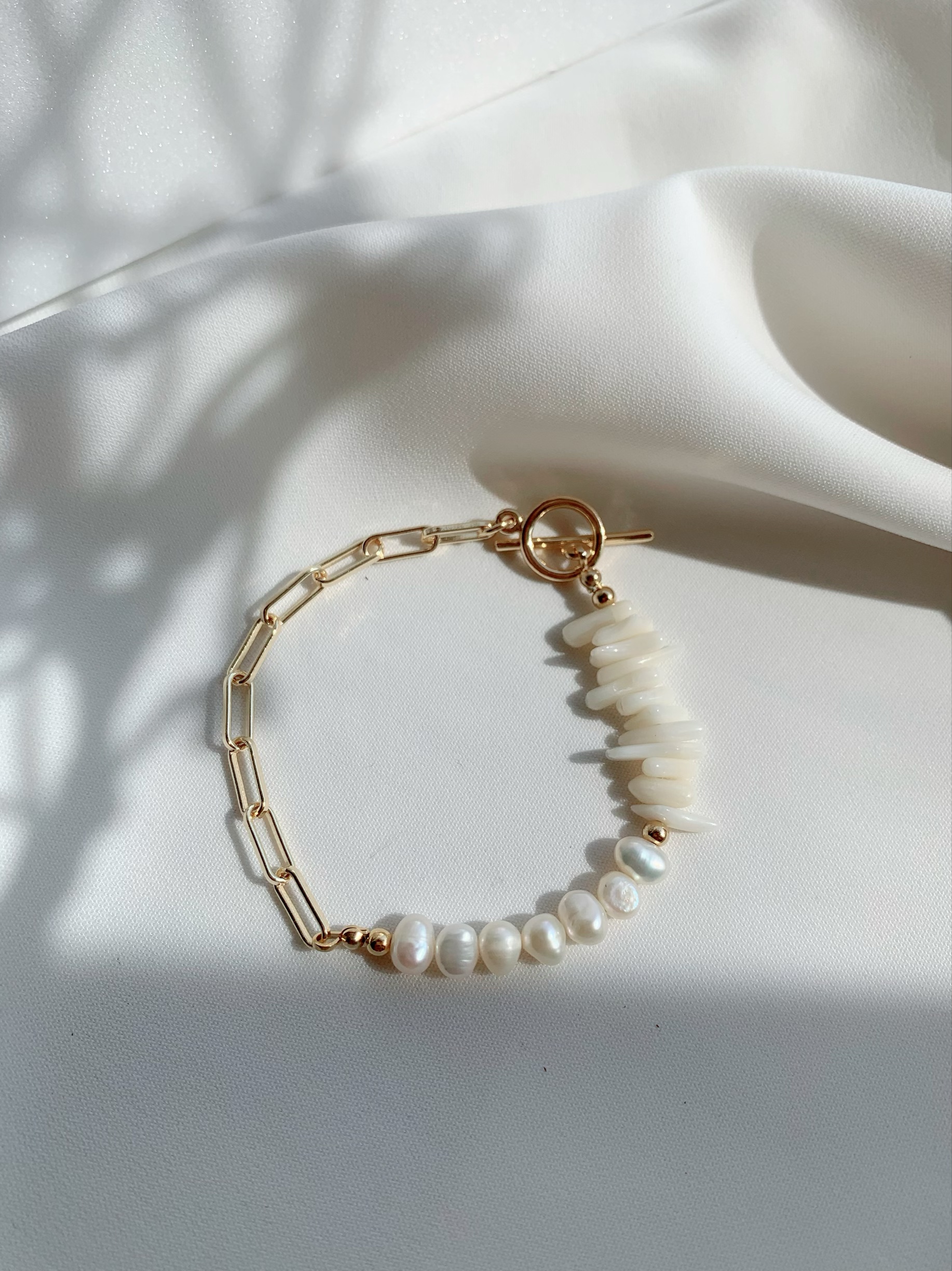14kgf white coral bracelet の画像3
