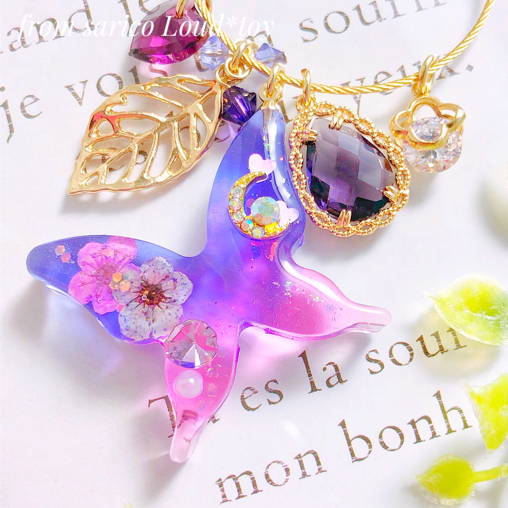 夢幻の蝶ワイヤーチャームの画像3