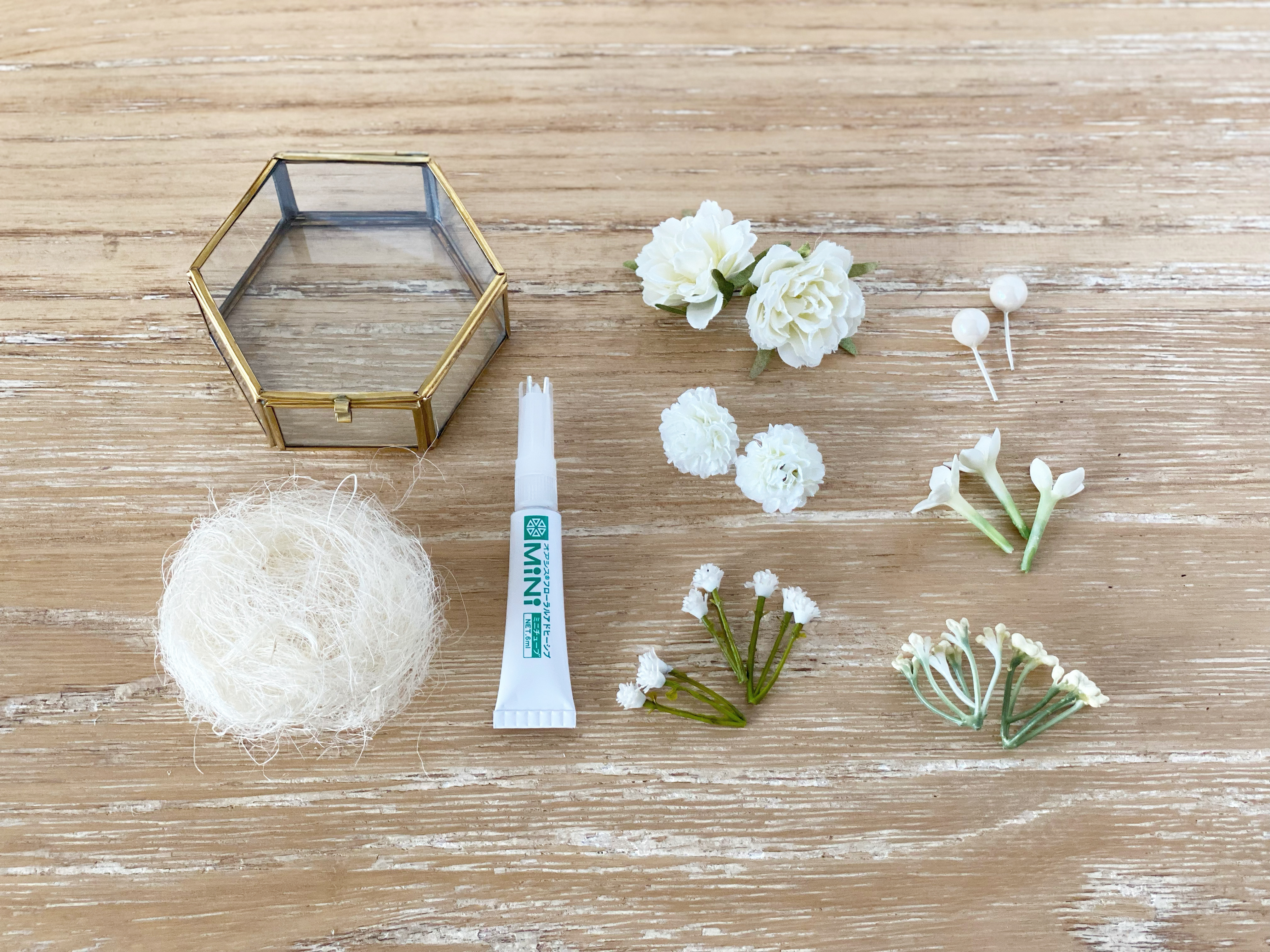 【手作りキット】六角ガラスボックスのリングピローwhite の画像2