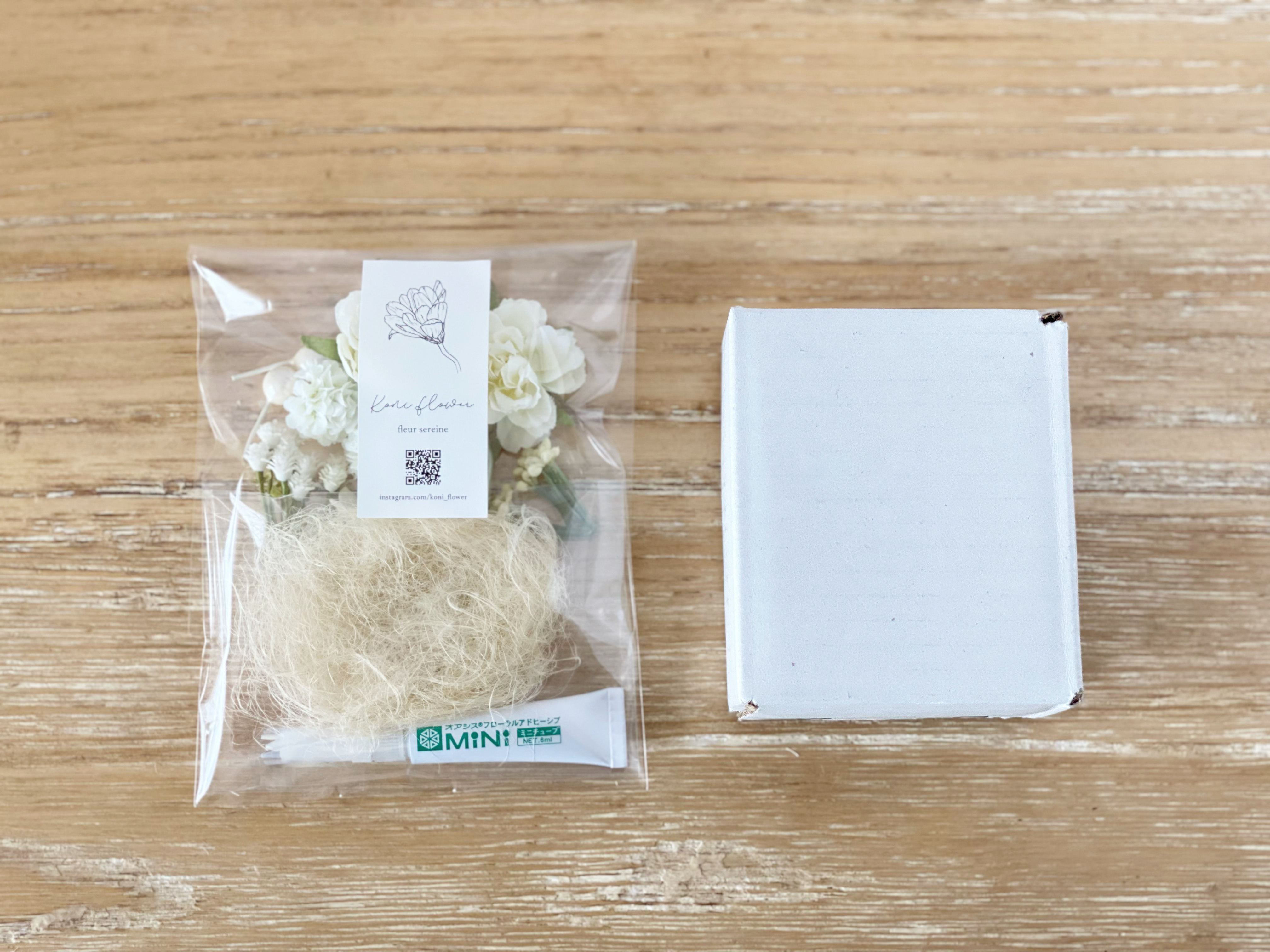 【手作りキット】六角ガラスボックスのリングピローwhite の画像3