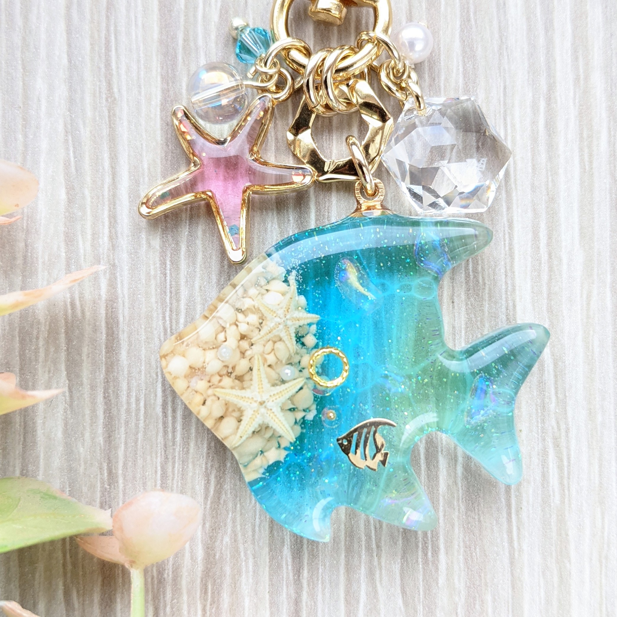 熱帯魚のキーホルダーの画像2