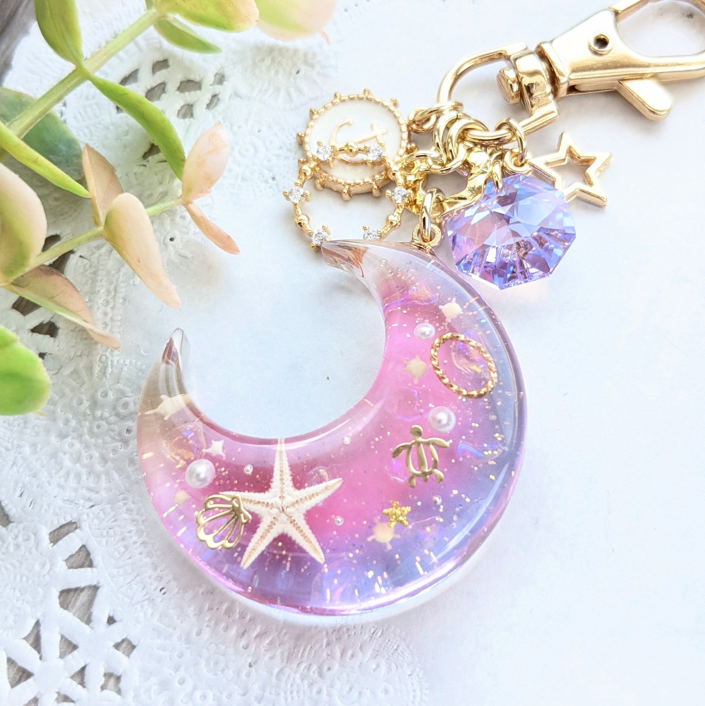 海の三日月キーホルダー(ピンク)の画像2