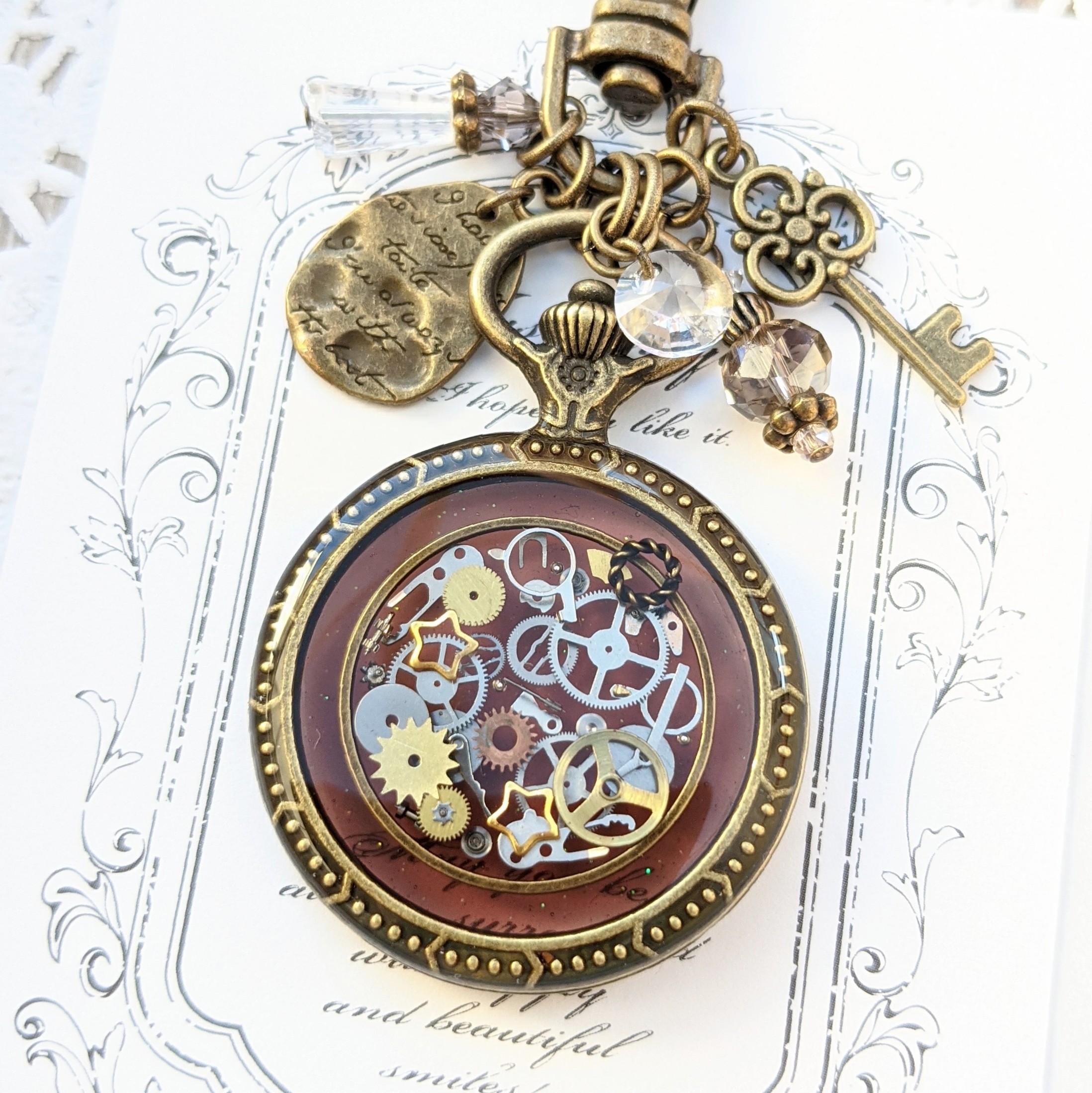 歯車アンティークキーホルダー(ブラウン)の画像2