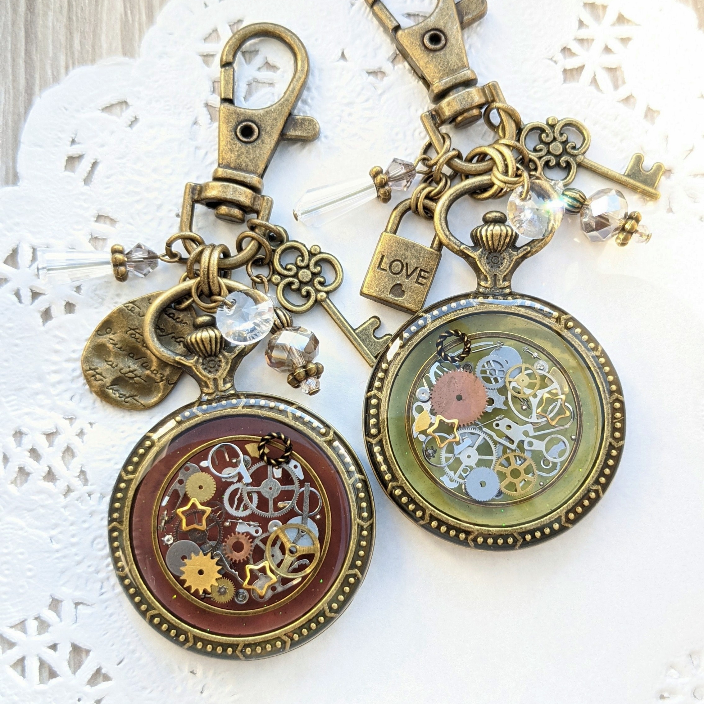 歯車アンティークキーホルダー(ブラウン)の画像4