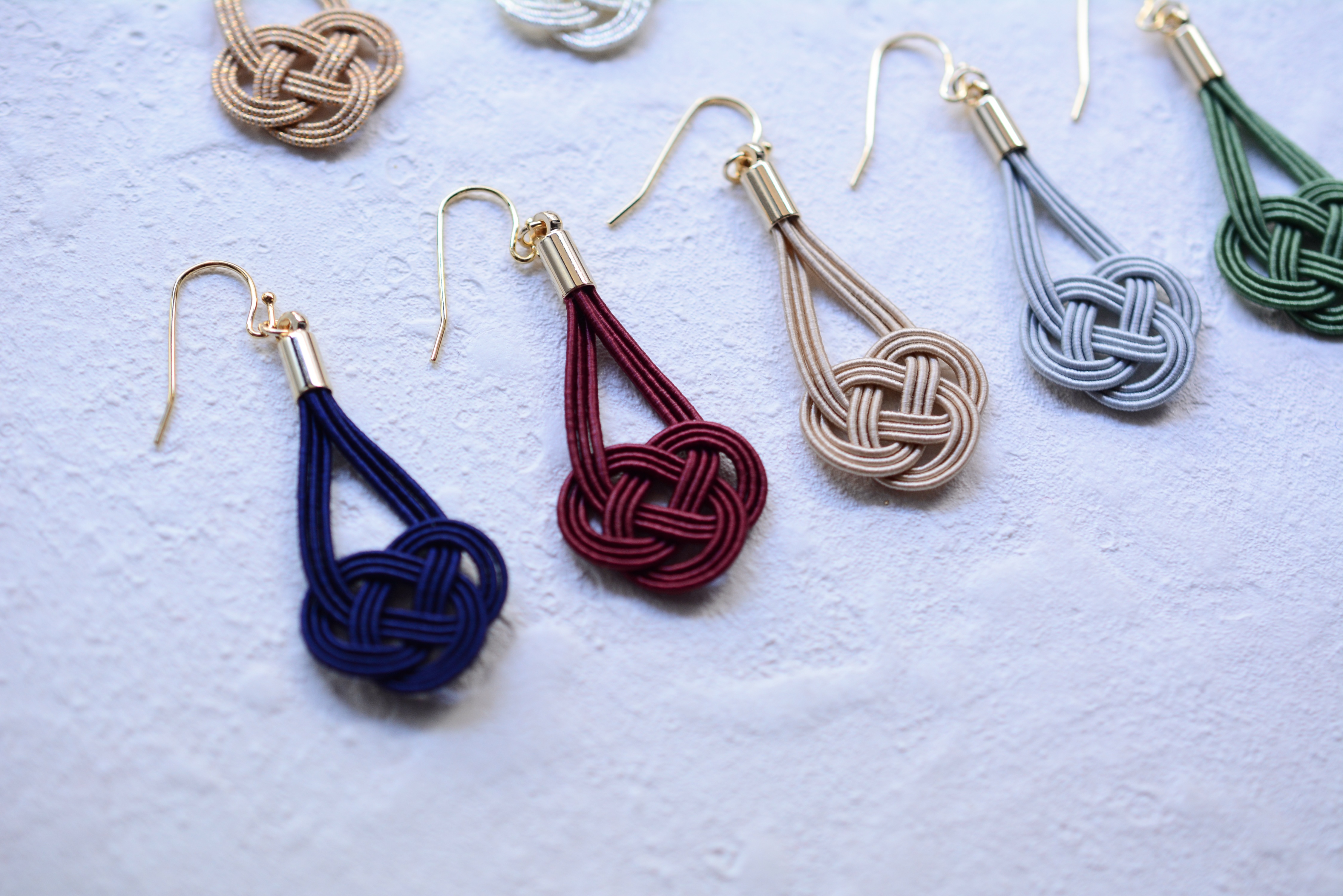 水引で作る「あわじ（あわび）結び」のピアス・イヤリング手作りキットの画像3