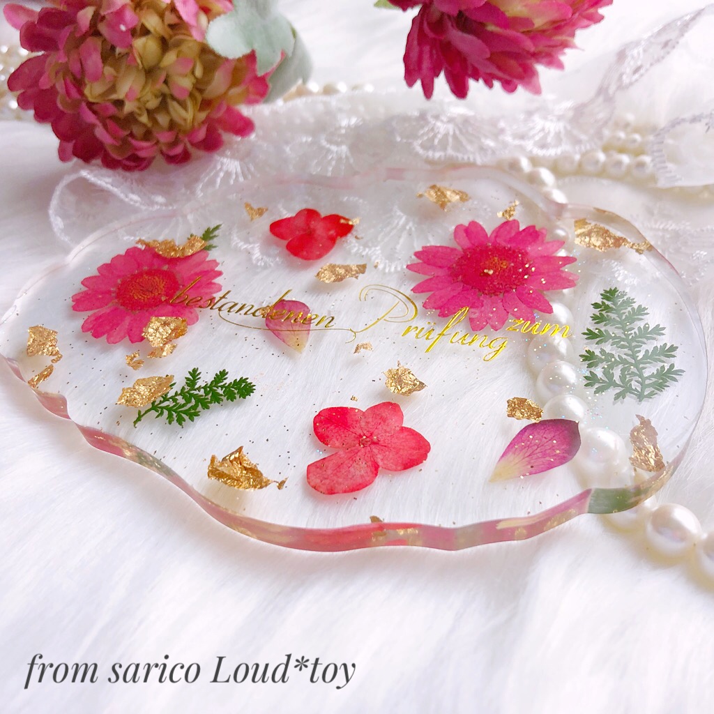 花びらと金箔トレイ🌹の画像2