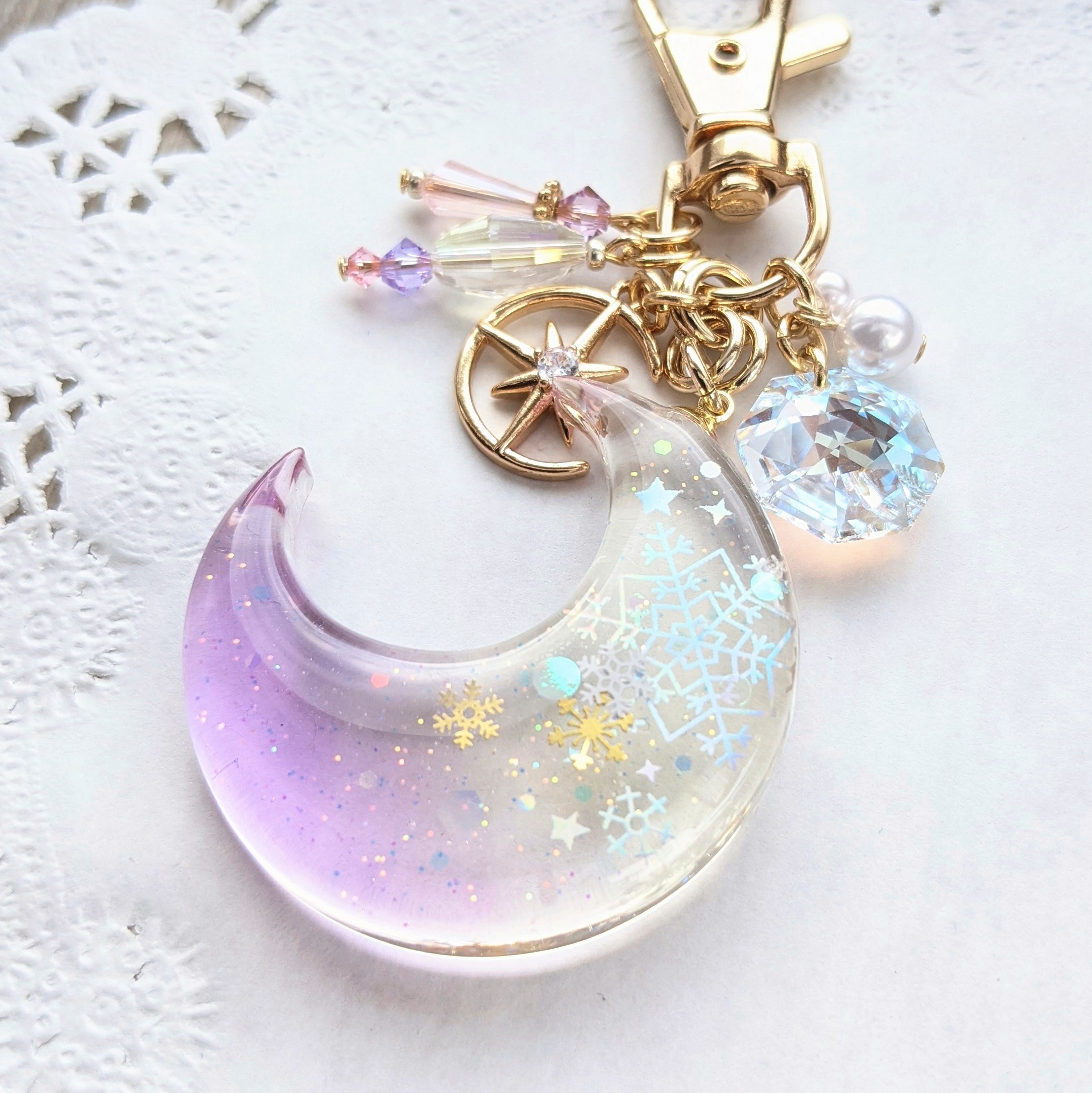 Moon with snowの画像3