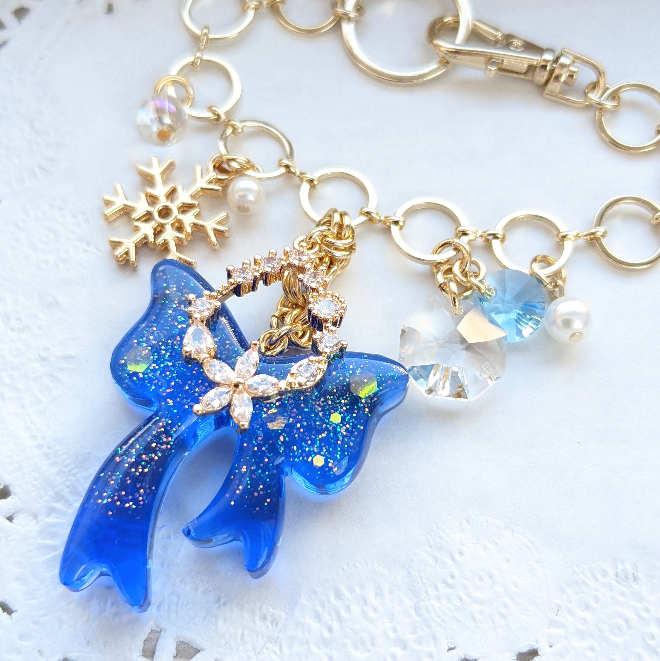 ブルーリボンのバッグチャームの画像2