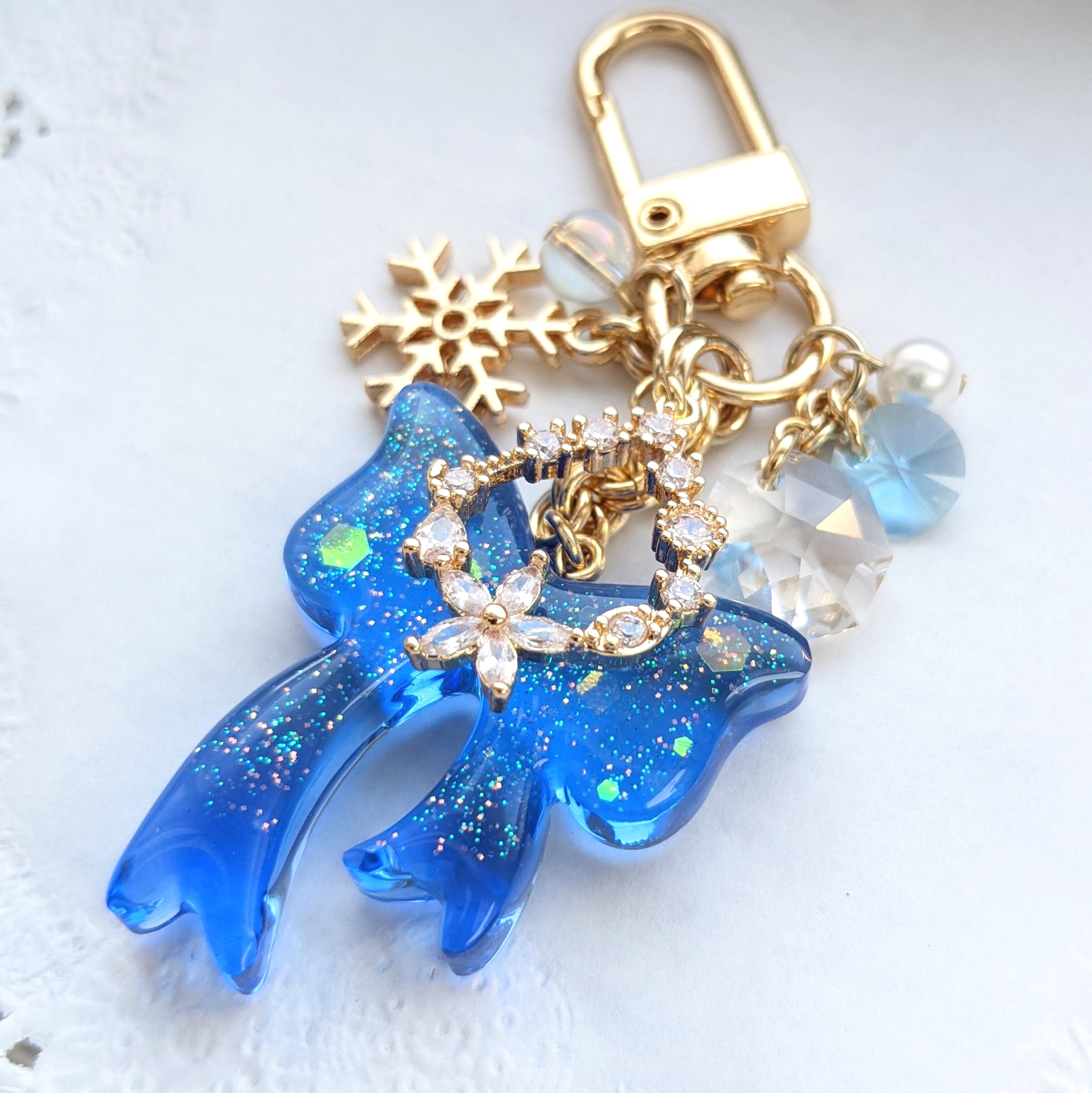 ブルーリボンのキーホルダーの画像3