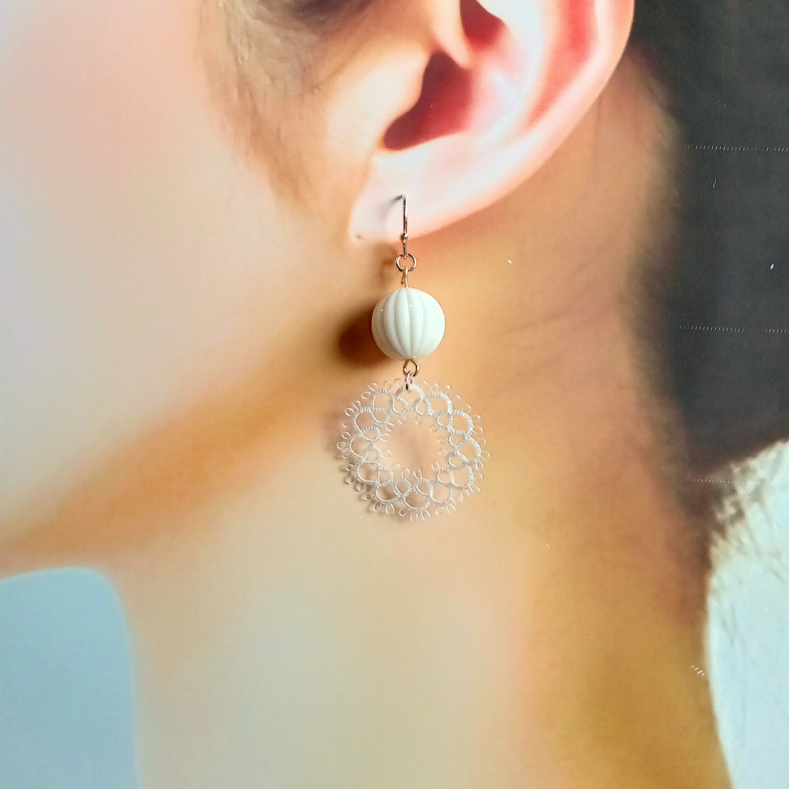 タティングレース輪っかモチーフのピアス・アイボリー・イヤリング変更可の画像2