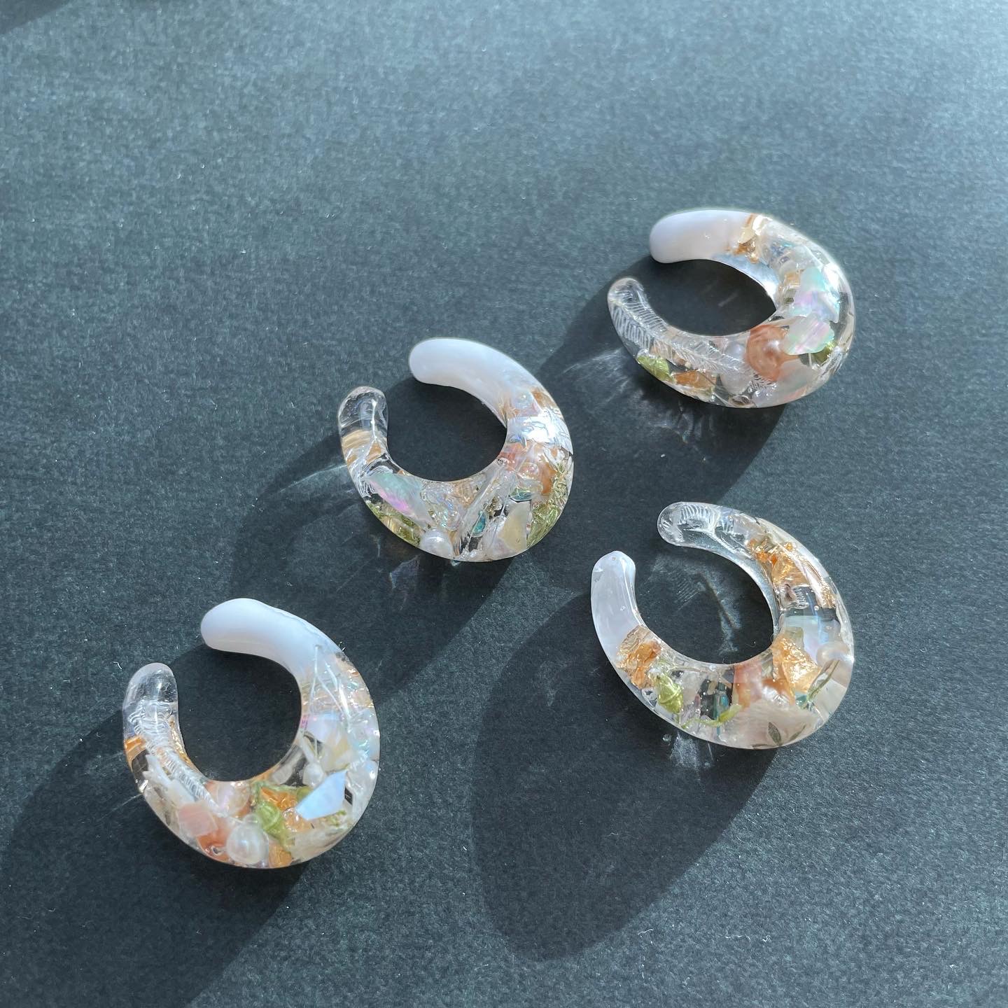 ✴︎受注製作✴︎イヤーカフの画像2