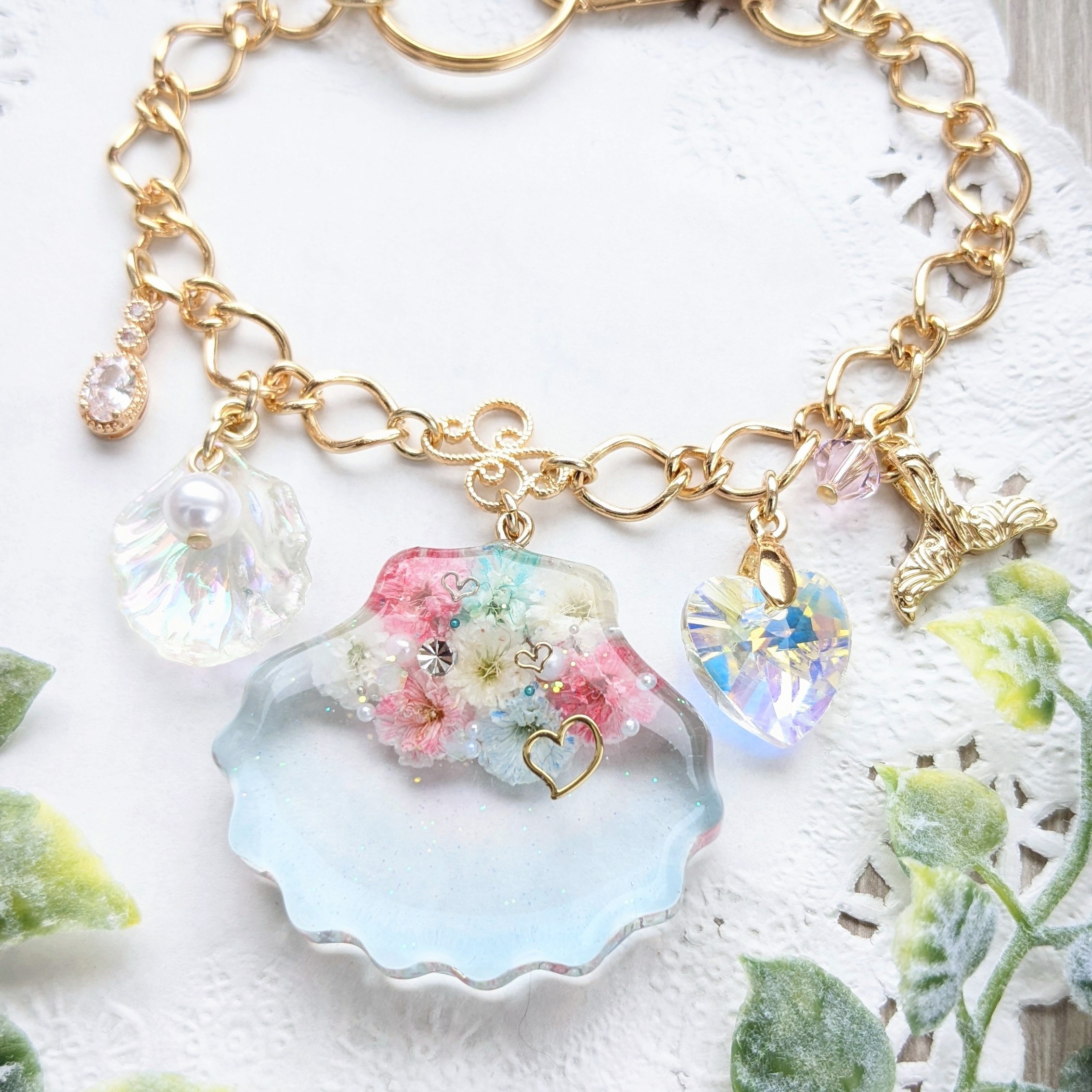 フラワーシェルのバッグチャームの画像4