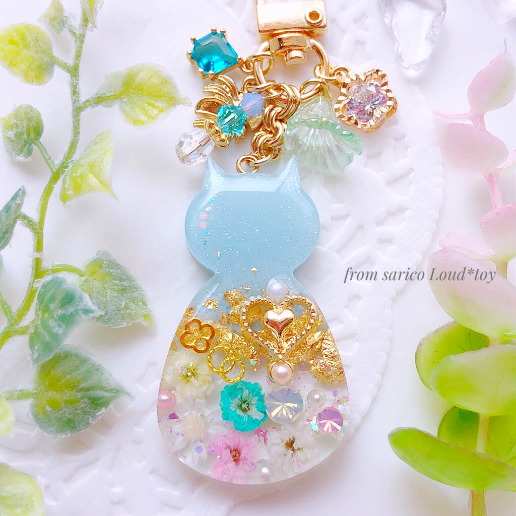 お花畑　猫　チャーム／ライトブルー の画像3