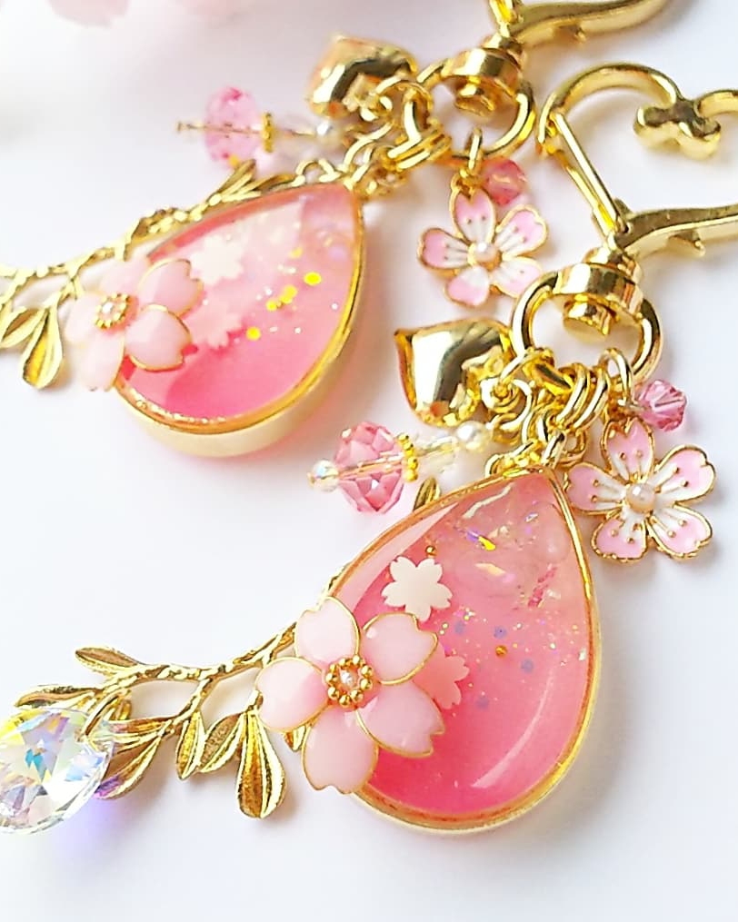 桜ドロップ🌸バッグチャーム（A）の画像2