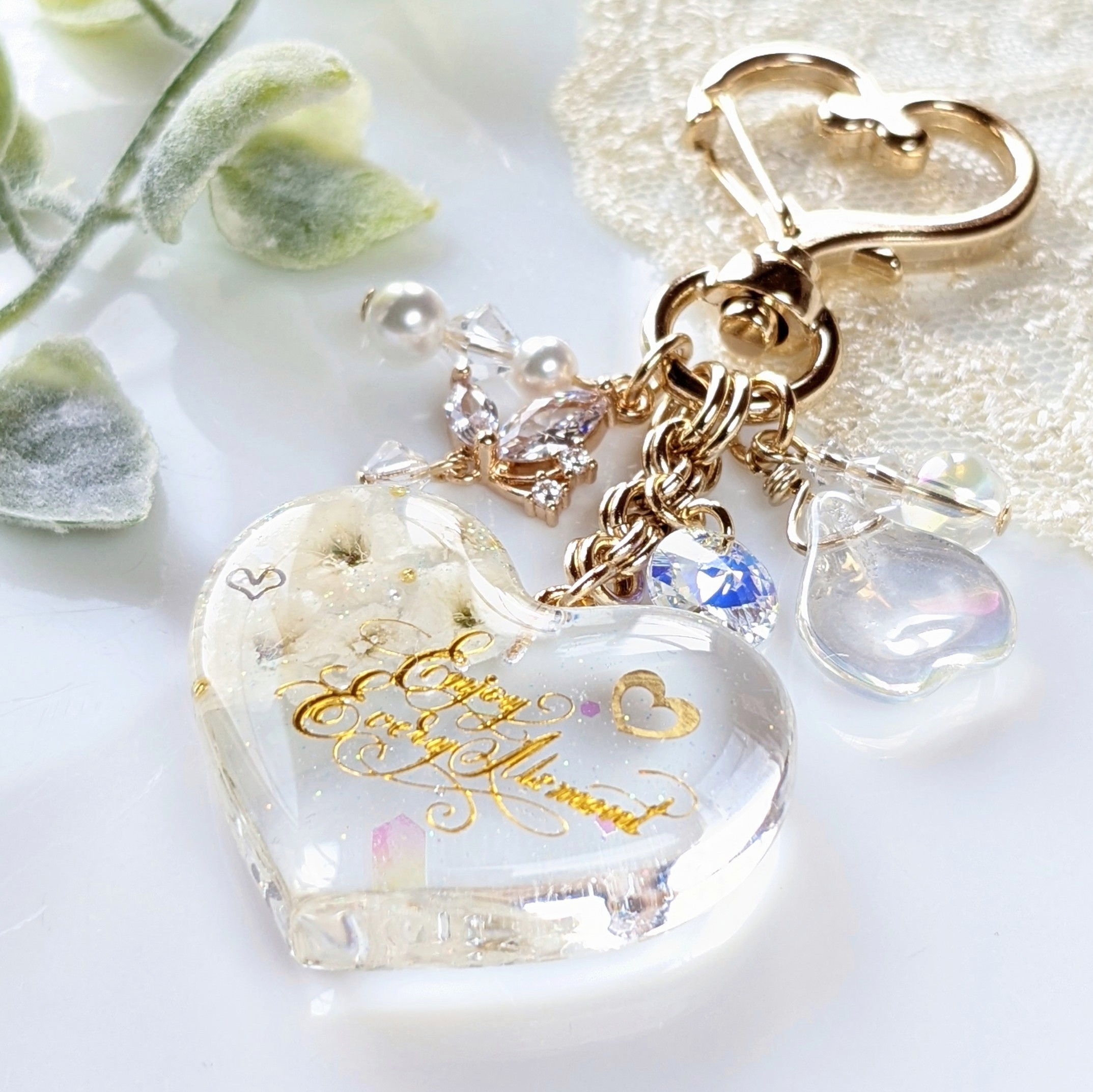 Gypsophila Heart Bouquetの画像2