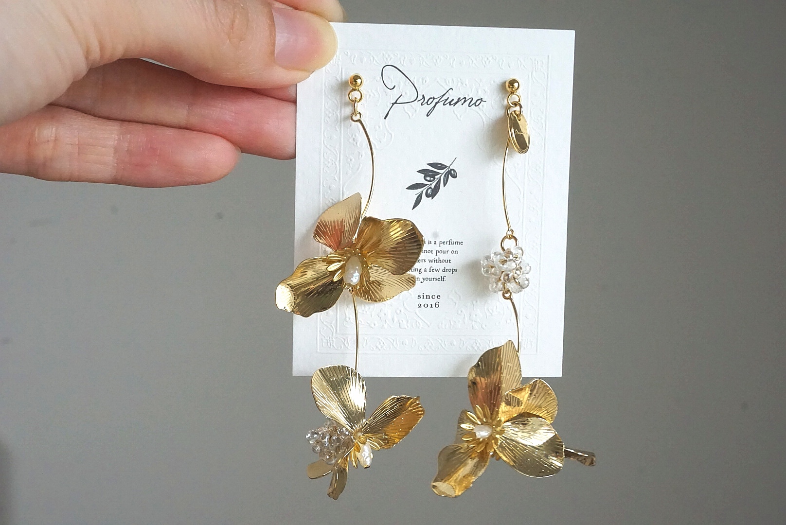 デンファレ(メタルゴールド)の画像4