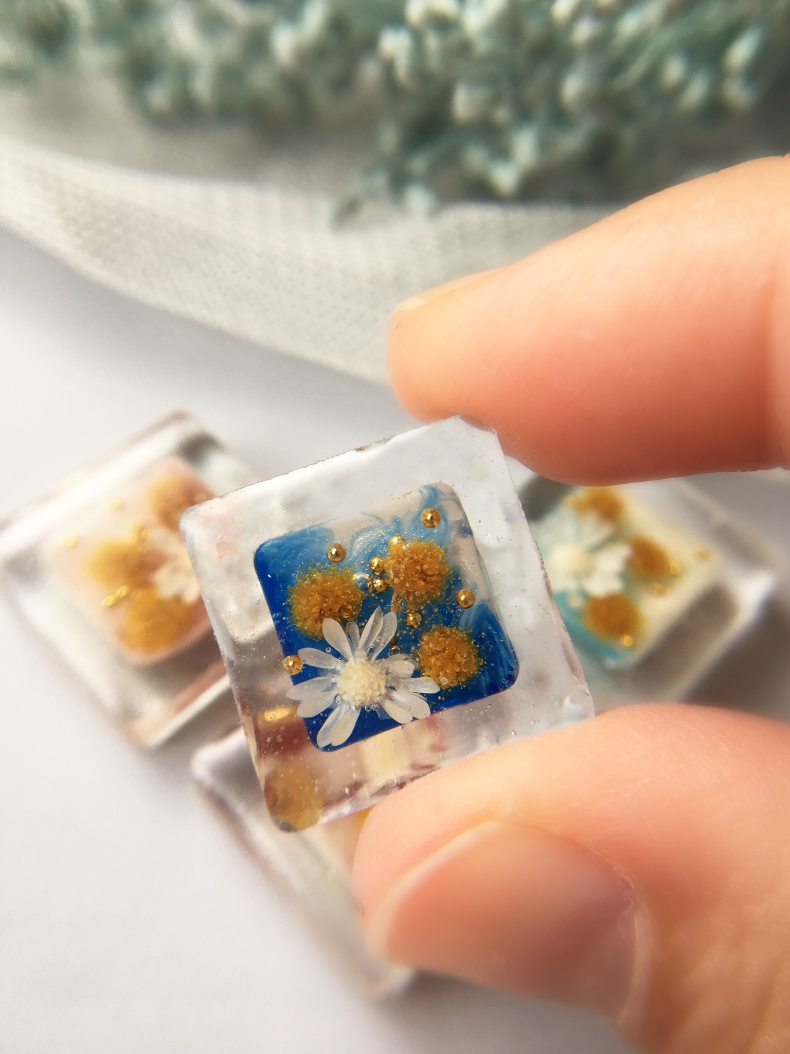 🌸受注製作🌸 Cute flower inside clear frame(ピアス・イヤリング)4カラーオプションの画像2