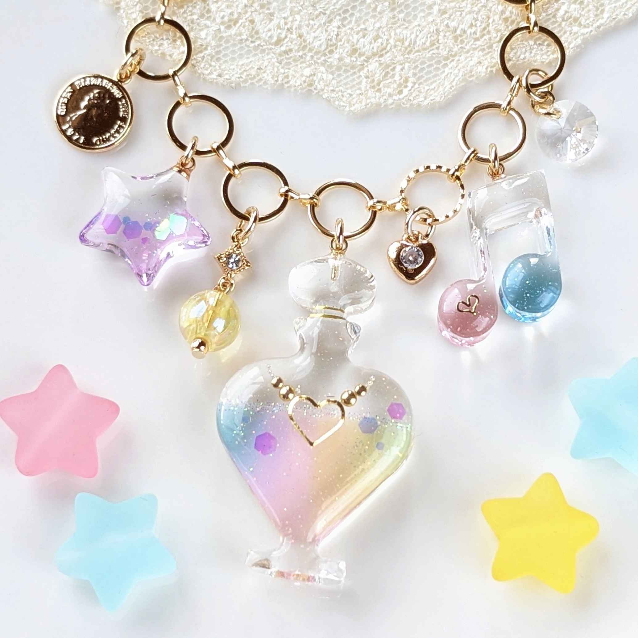 Perfume bottle bag charmの画像4