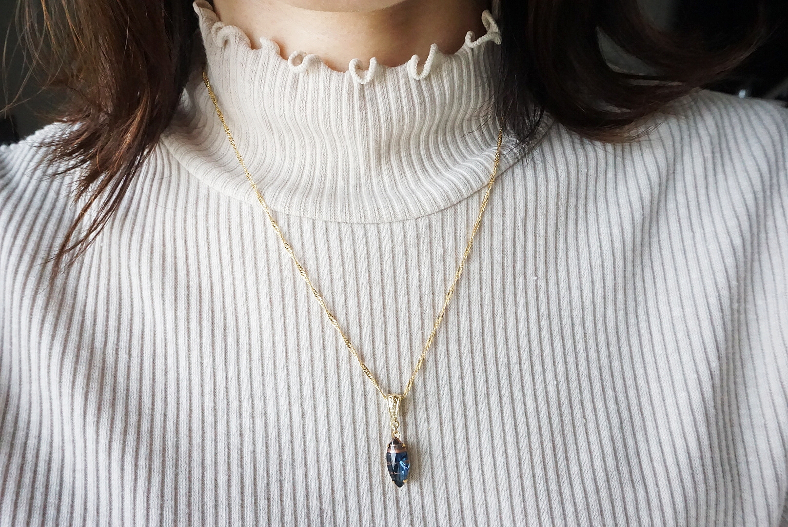 ラメマーキス(モンタナブルー)ネックレスの画像2