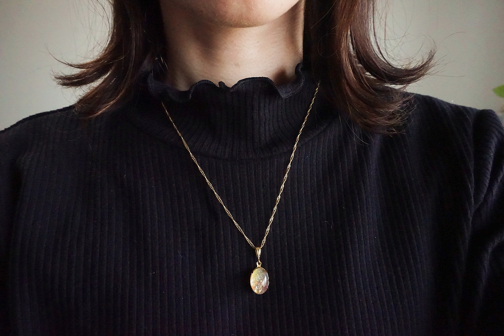 フレーク(イエローオパール)ネックレスの画像3