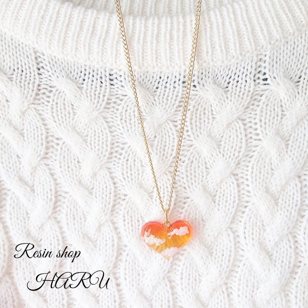 ハートの空。.*<夕焼け> ハート型レジンネックレスの画像3