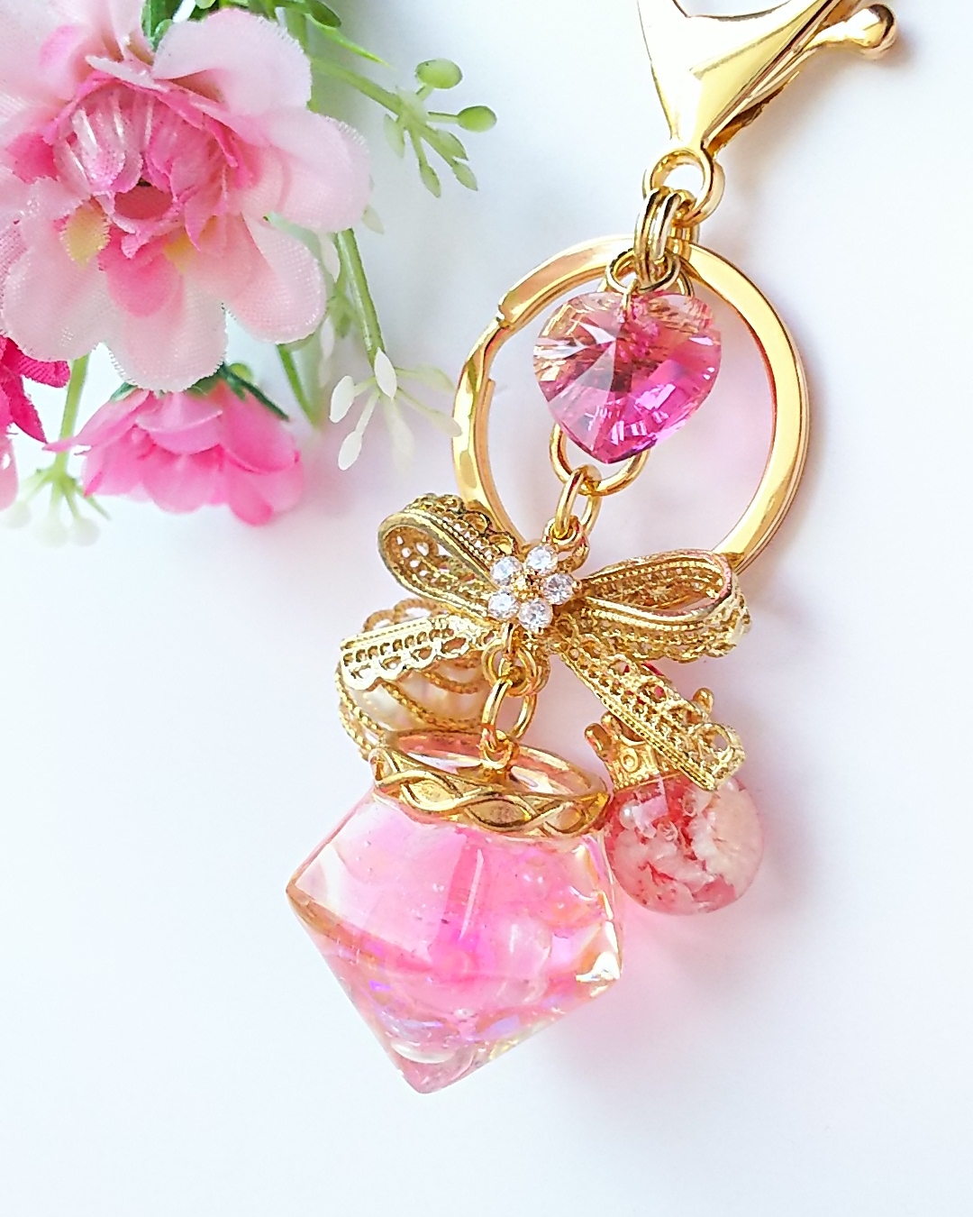 ストロベリー🍓ダイヤモンドキーリングの画像2