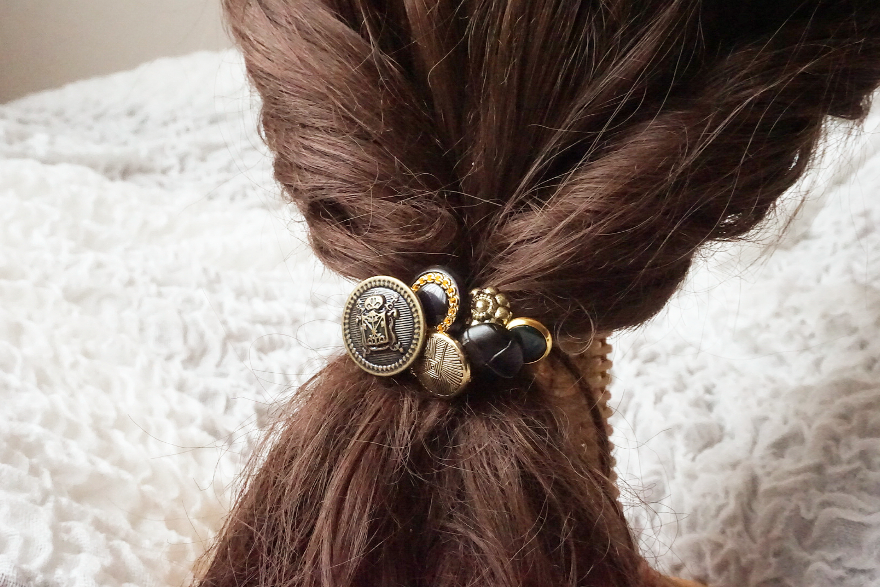 アンティークボタンのポニーフックの画像5