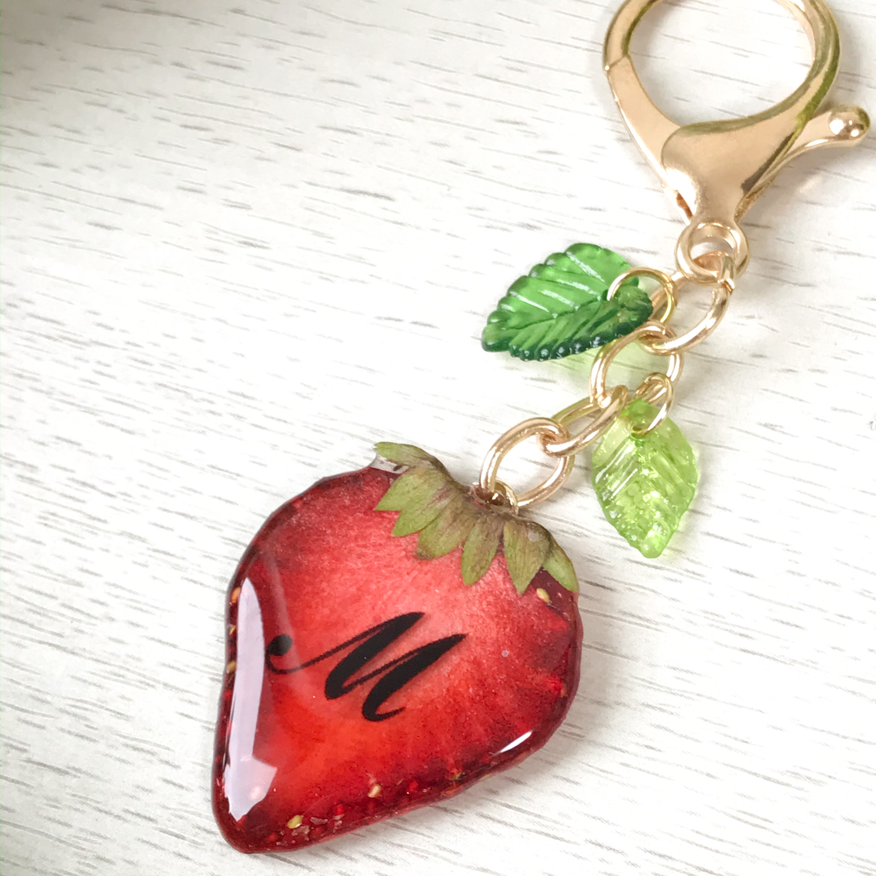 いちご🍓イニシャルキーホルダーの画像2