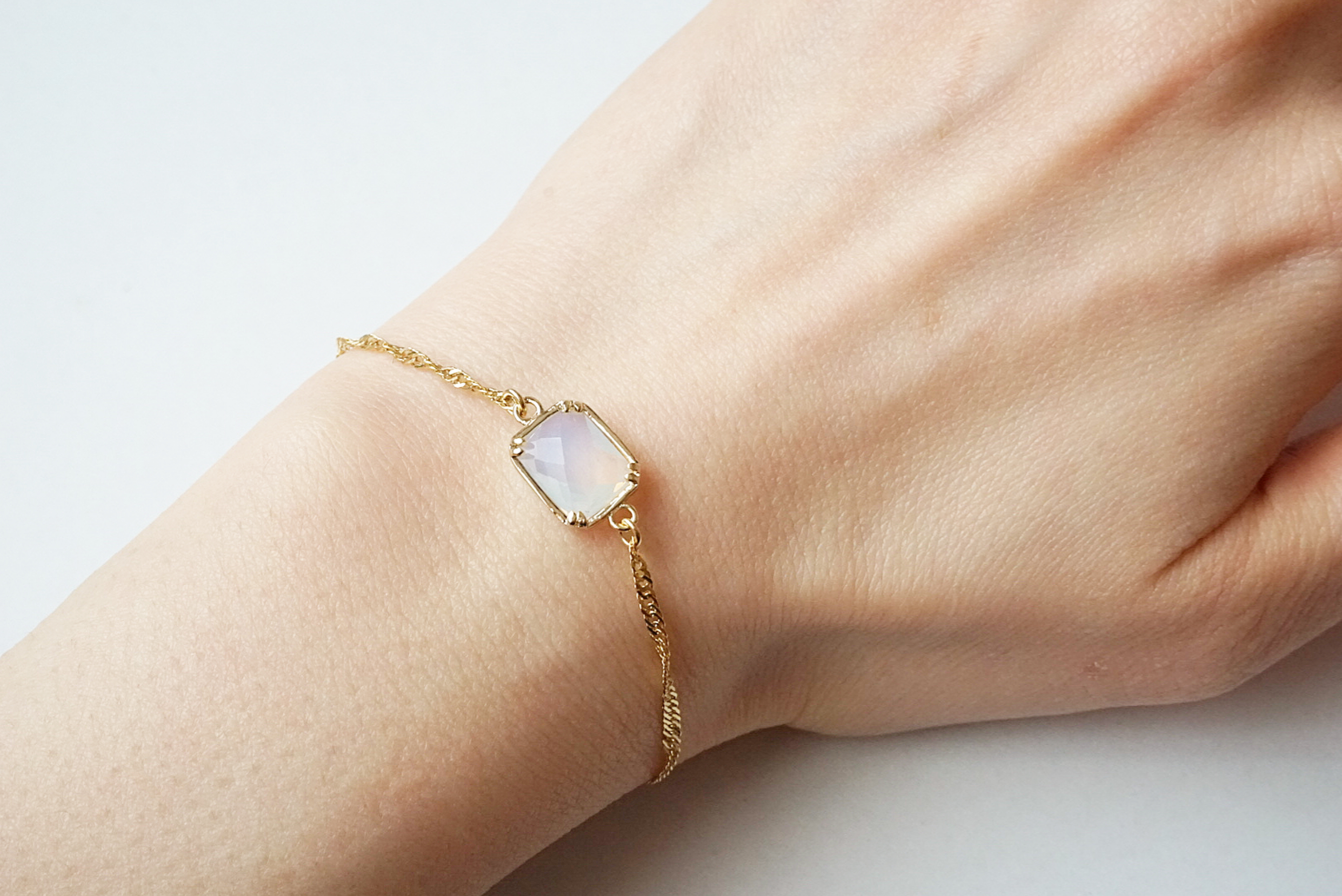 ガラスチャームブレスレット(スクエア)ホワイトの画像3