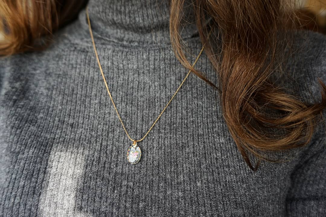 ドイツ製ガラスネックレス(オーバル)バラの画像4