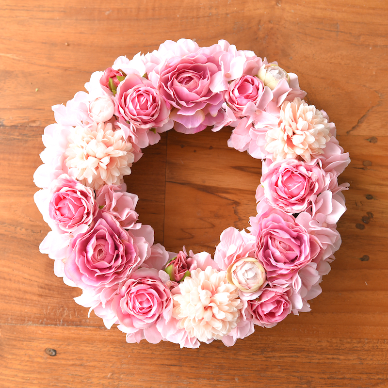 ふんわりピンクのローズ＆マム リースキットの画像2