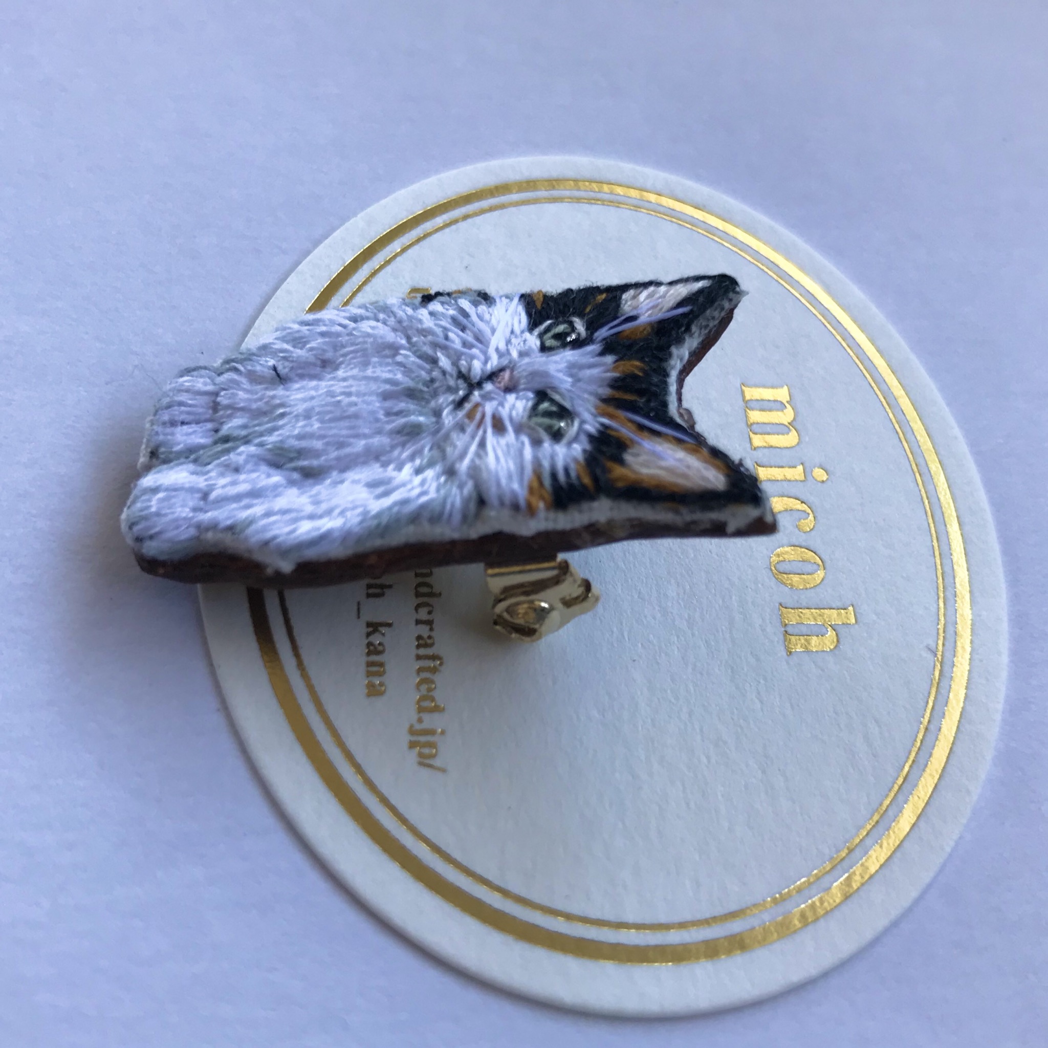 キャット　ミニブローチ(三毛猫)の画像2