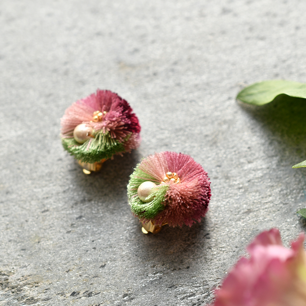 ポンポンタッセルピアス・イヤリング/ピンクの画像3