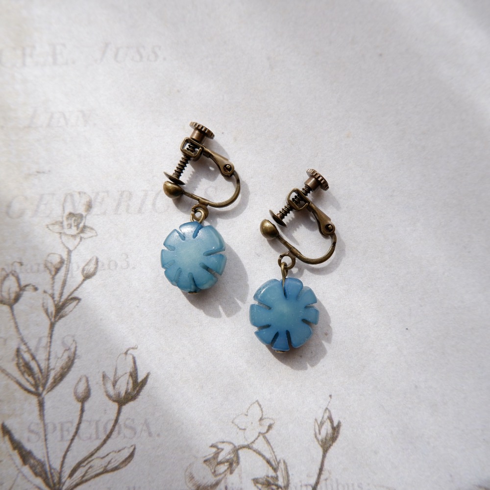 Blue flower Pierced Earrings / Ear Clipsの画像5