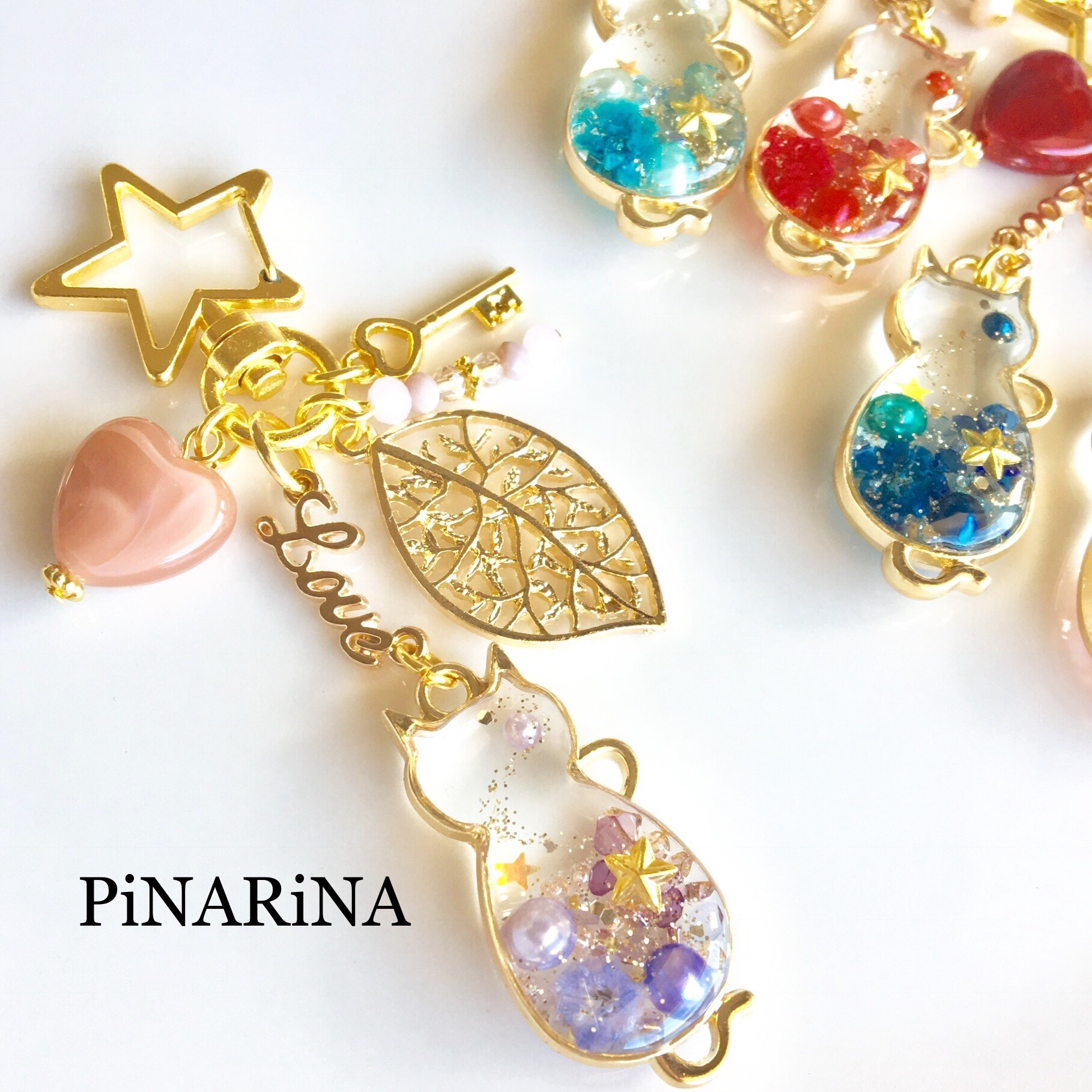 パープル＊オシャレねこのキーホルダーの画像2