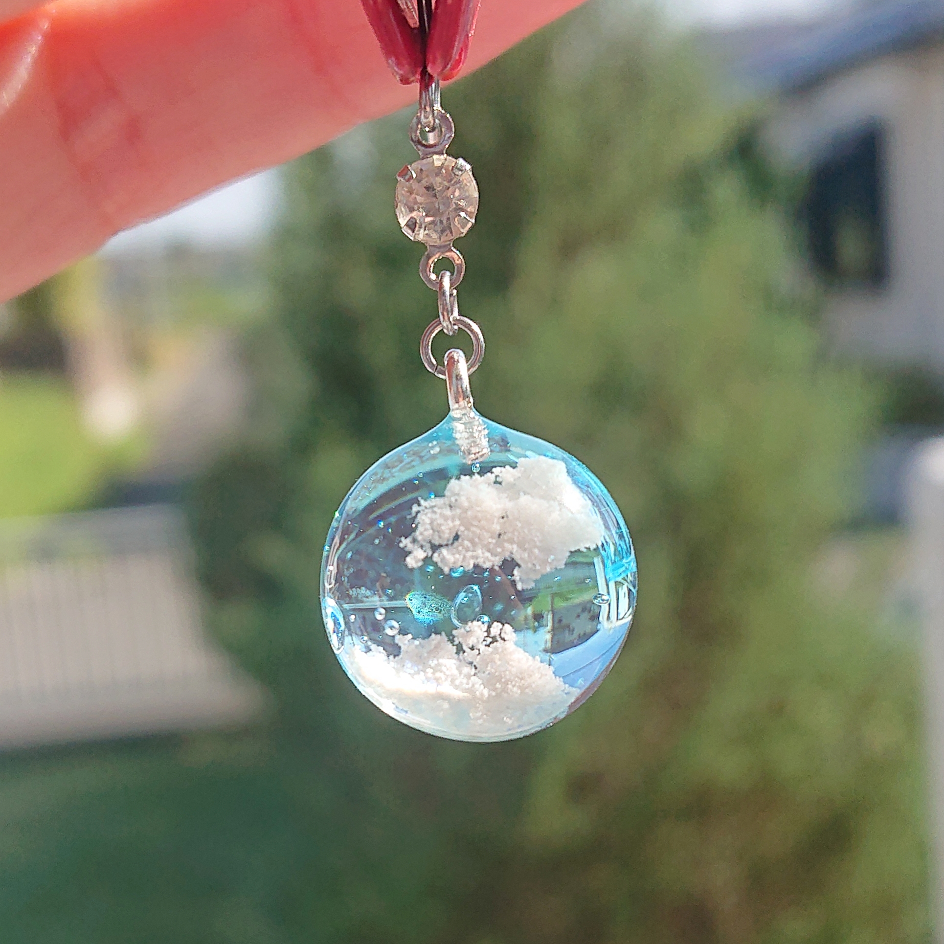 空の玉。*・ <スカイブルー> 球体レジンピアス・イヤリングの画像4