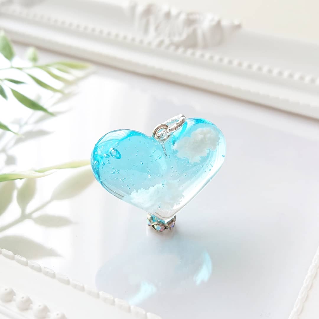 ハートの空。.*<ぷっくり> ハート型レジンネックレスの画像2
