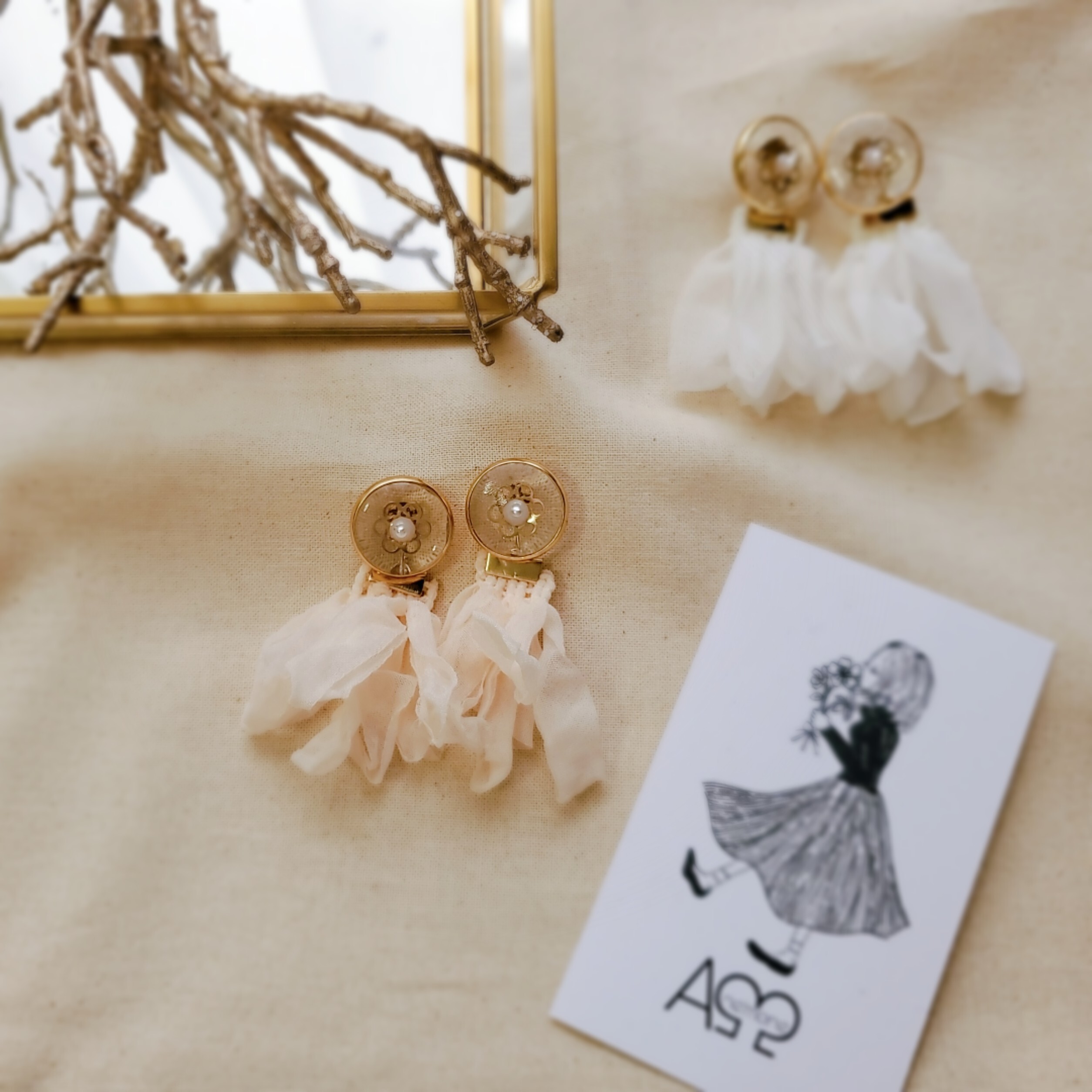 #10142 カボションとリボンタッセルの画像3