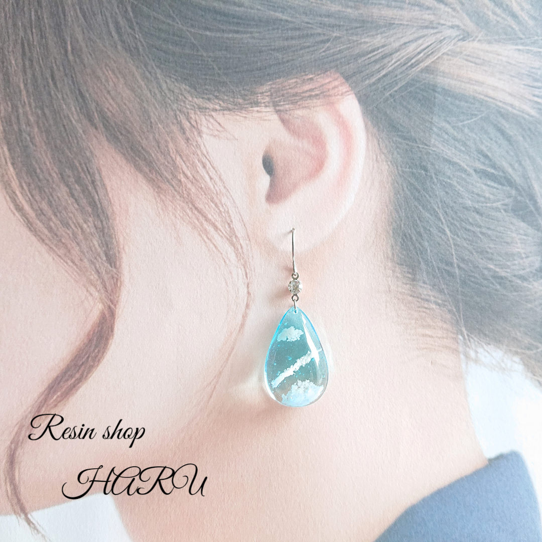 飛行機雲。・゜半雫型レジンピアス・イヤリングの画像4